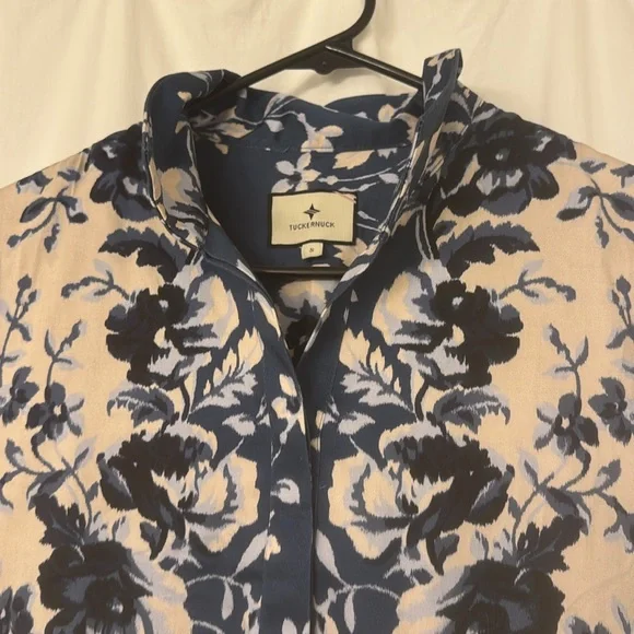 Tuckernuck Floral Blue and Cream Tunic Dress - Picture 2 of 4